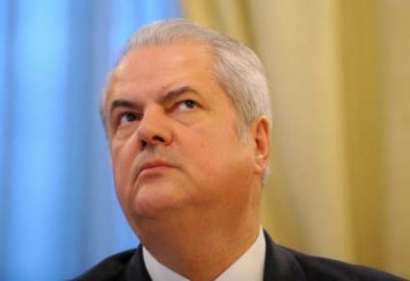 Năstase scapă de executare: a achitat prejudiciul din 